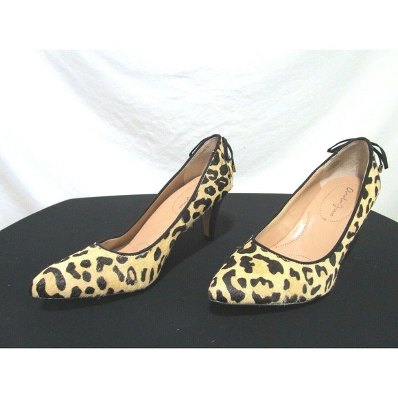 EUC! Amelia Grace Leopard Pony Hair Point Toe Bow High Heels Shoes Women Sz 6.5M - Picture 3 of 10
